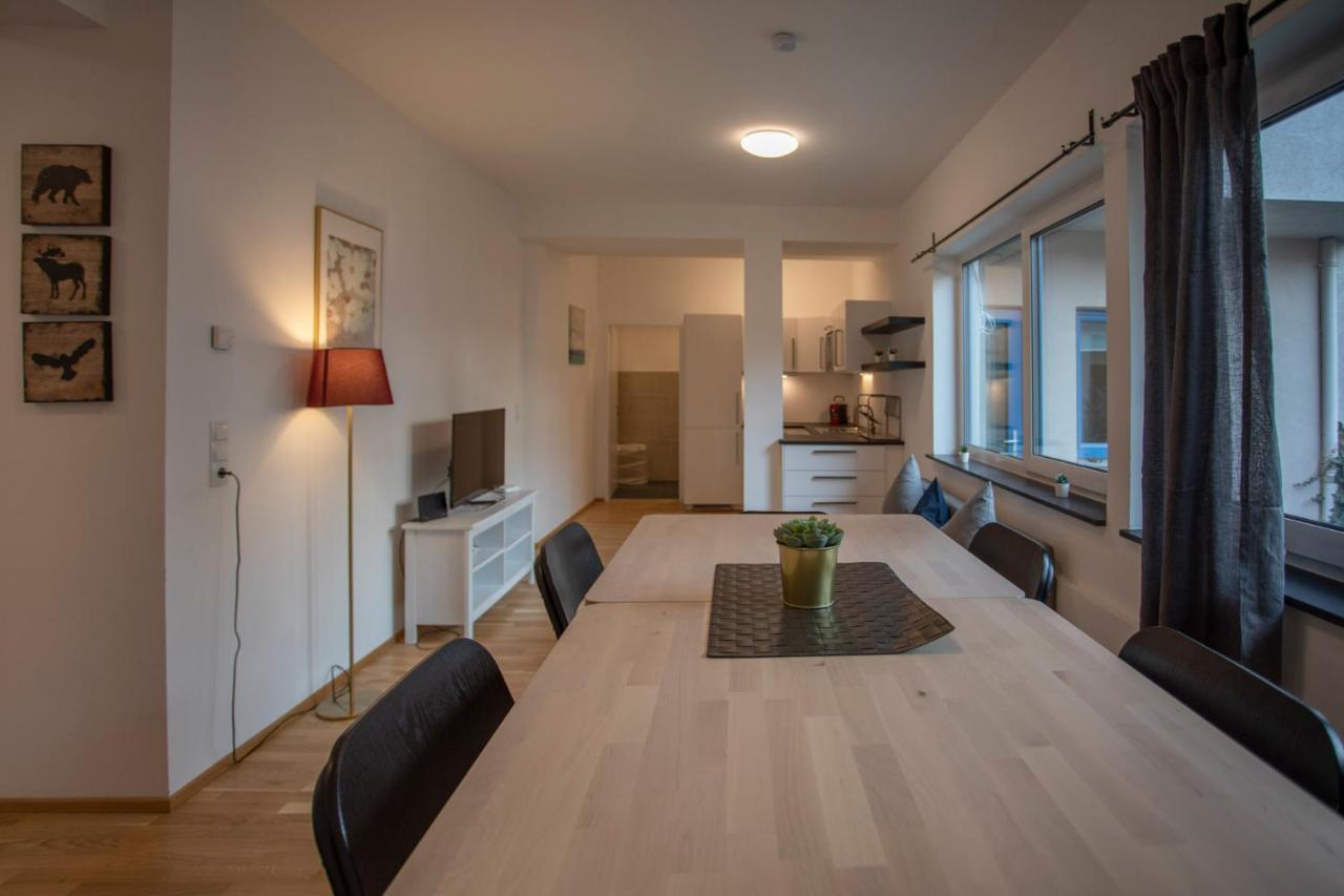 City Center Apartment For 6 Persons! Инсбрук Экстерьер фото